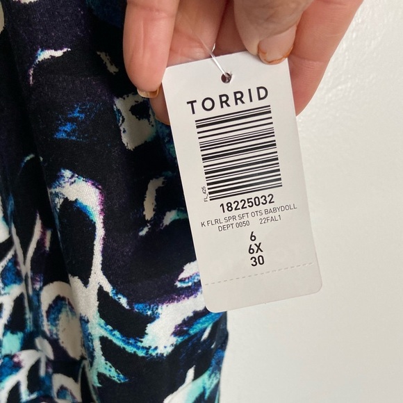 Torrid Super Soft Knit Floral Babydoll Top Plus Size 6X Blue Off Shoulder - Picture 13 of 13